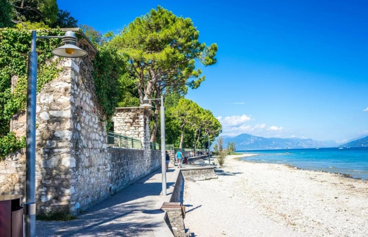 Ossidiana Apartment - Vista Lago - Centrico Sirmione Eksteriør billede