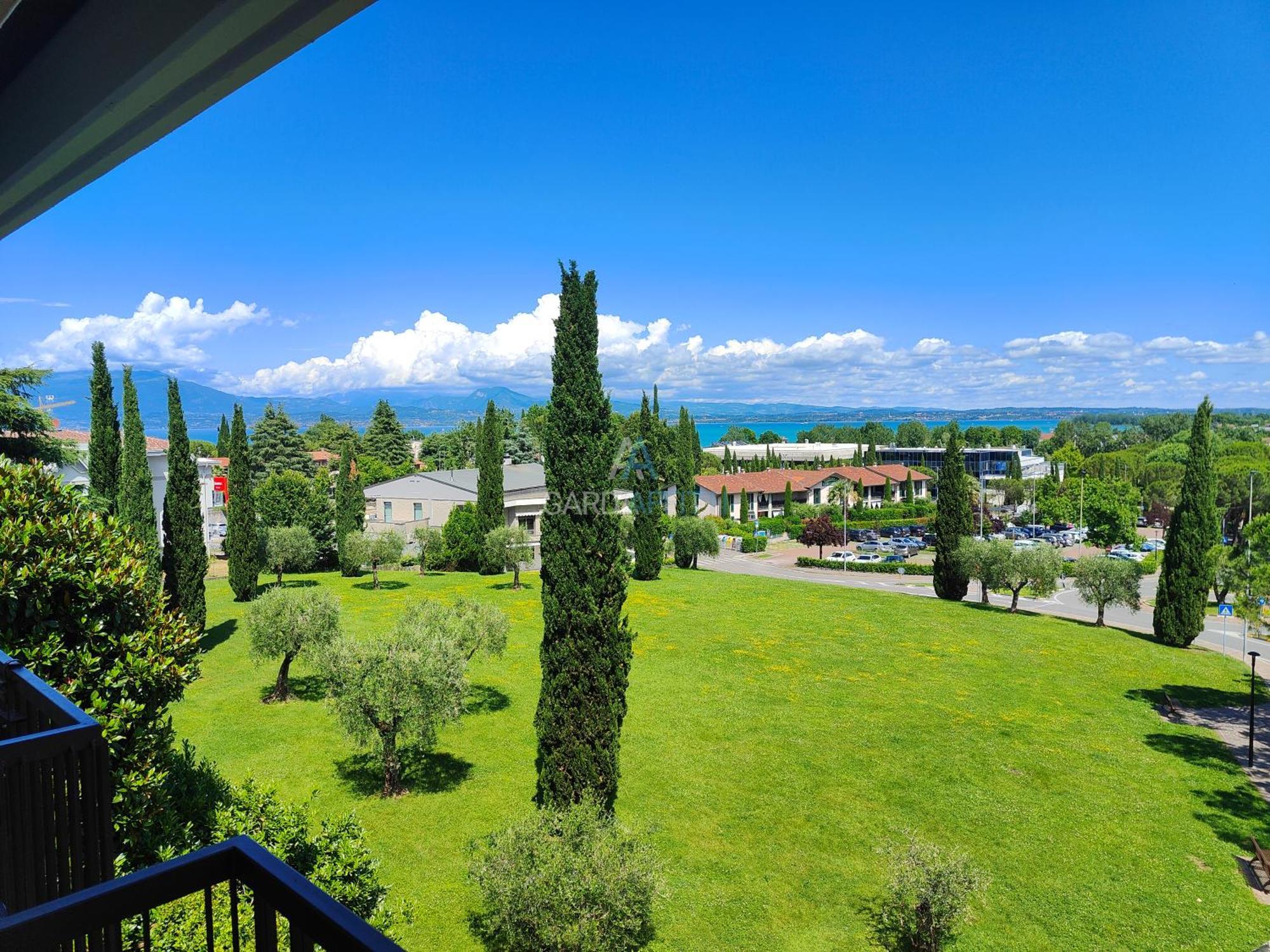 Ossidiana Apartment - Vista Lago - Centrico Sirmione Eksteriør billede